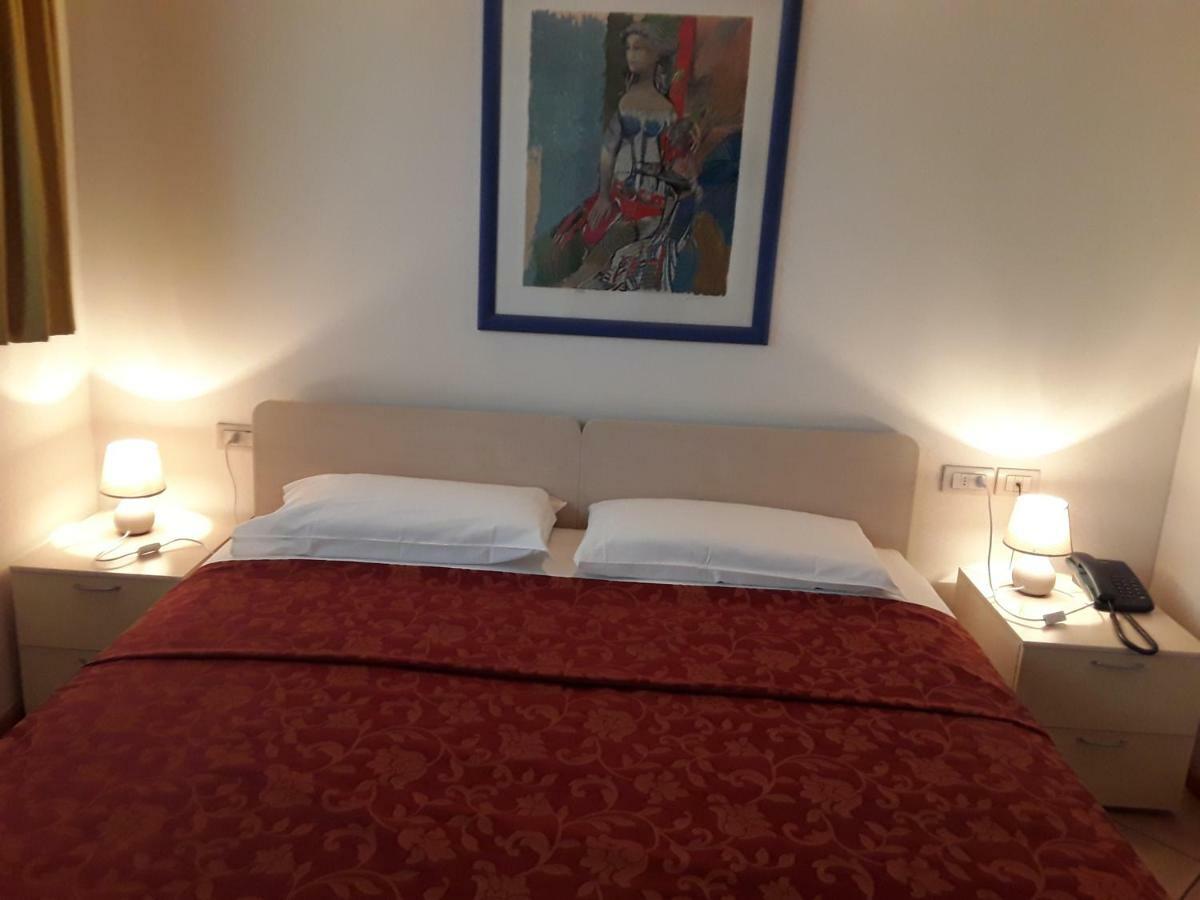 Hotel Barchessa Gritti Fiesso dʼArtico Exteriör bild